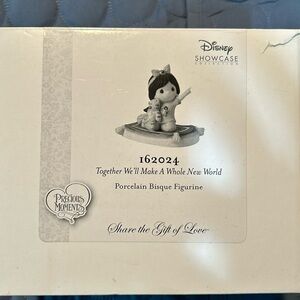 Precious Moments figurine NIB